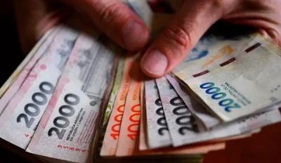 El salario m�nimo subi� a $357.800 en abril y redefini� pisos laborales y prestaciones