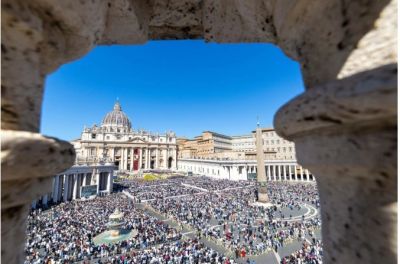 El Papa Le�n XIV acoge como un signo de �viva esperanza� la tregua de dos semanas entre EE. UU. e Ir�n