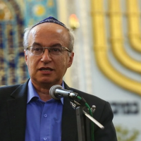 Representante jud�o en la Rep�blica Isl�mica denuncia ataque a sinagoga en Teher�n