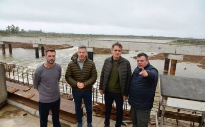 Roque P�rez: Katopodis supervis� obras clave en la cuenca del Salado