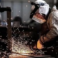 Menos producci�n, m�s desigualdad: el viejo patr�n que define la era Milei