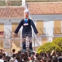 Israel reprende a Espa�a tras la quema de un 