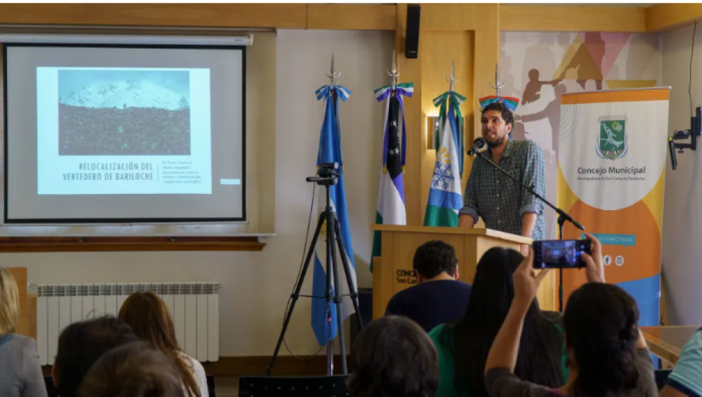 La reducci�n de residuos y un sitio de disposici�n regional coparon el debate en Bariloche