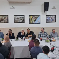 Con la presencia de Hugo Moyano y Octavio Arg�ello, m�s de 50 gremios respaldaron la normalizaci�n de Las 62 Mor�n�Ituzaing�Hurlingham