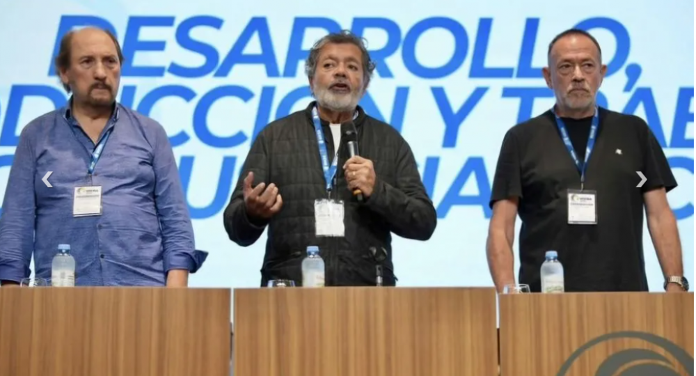 Mart�nez y la UOCRA plantaron bandera: 