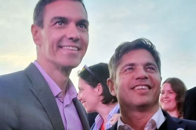 Mientras busca instalar su candidatura presidencial, a Axel Kicillof le brota un conato de rebeli�n interna