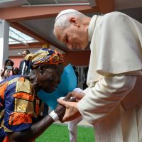 El Papa: Escuchar a las personas mayores, custodian la sabidur�a de un pueblo
