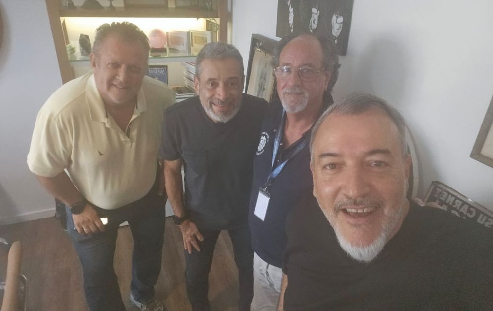 Los sindicatos combativos pasan la ambulancia, incorporan a Santa Mar�a y suman masa cr�tica para el plenario con el que definir�n el programa del espacio