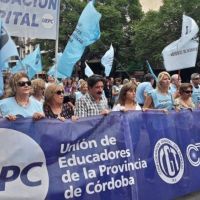 C�rdoba: docentes rechazaron la cuarta oferta salarial de Llaryora