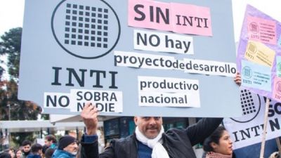 Denuncian un plan de despidos de m�s de 700 trabajadores en el Inti