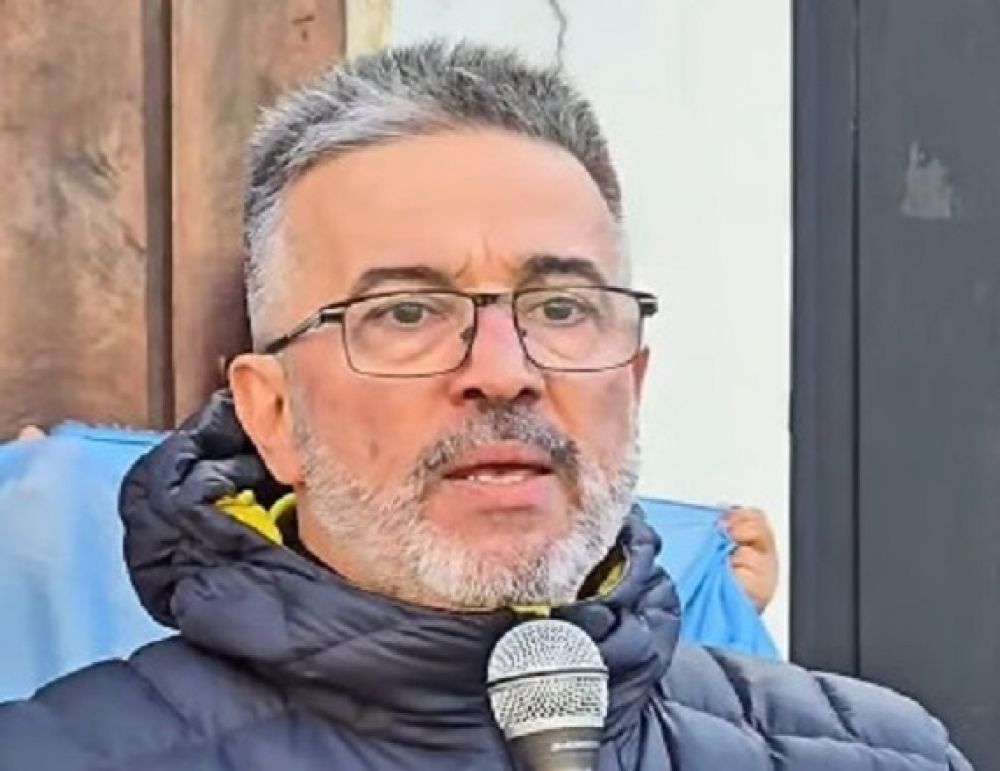 �Al Gobernador de la provincia le decimos que se le termin� el tiempo�, Horacio Catena