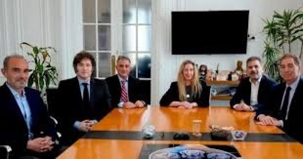 Ritondo ponder� a Santilli como candidato a gobernador bonaerense y pidi� una alianza con LLA: �No hay opci�n�