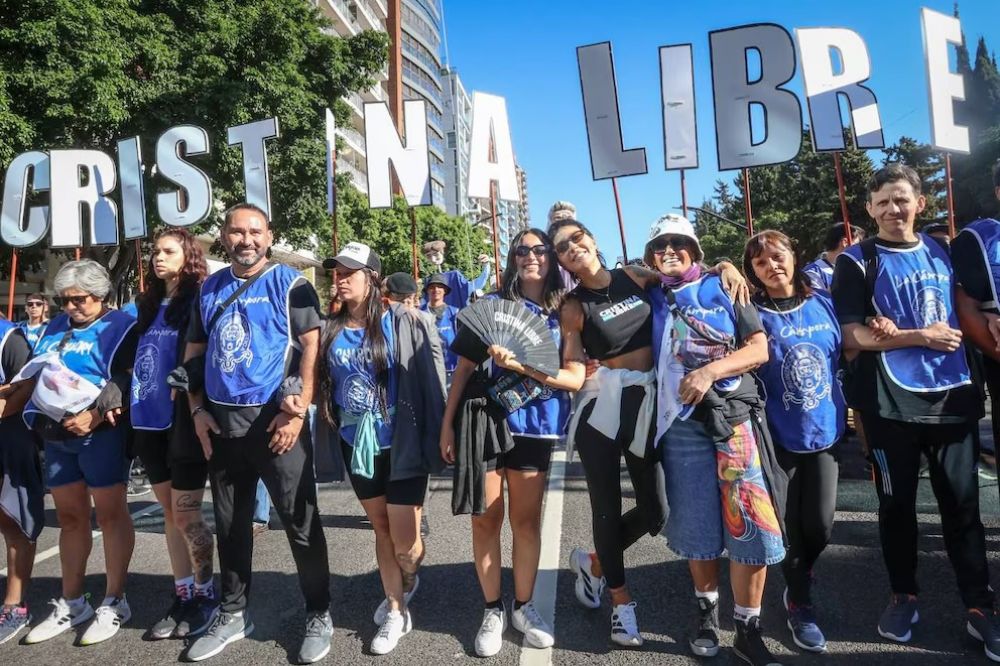 Un mensaje de Mayra Mendoza y un proyecto de Mario Ishii rompieron la tregua con Kicillof en el PJ Bonaerense