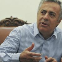 Mendoza: la inflaci�n ya se comi� la paritaria de los estatales pero Cornejo no quiere saber nada con reabrirla