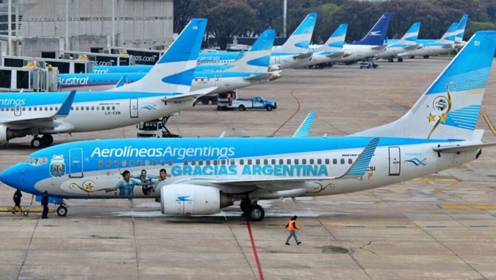 Anticipan un d�a ca�tico en los aeropuertos por un apag�n inform�tico en el Servicio Meteorol�gico