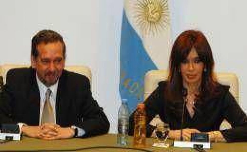 Cristina Kirchner anunci� que Argentina producir� la vacuna contra la gripe A