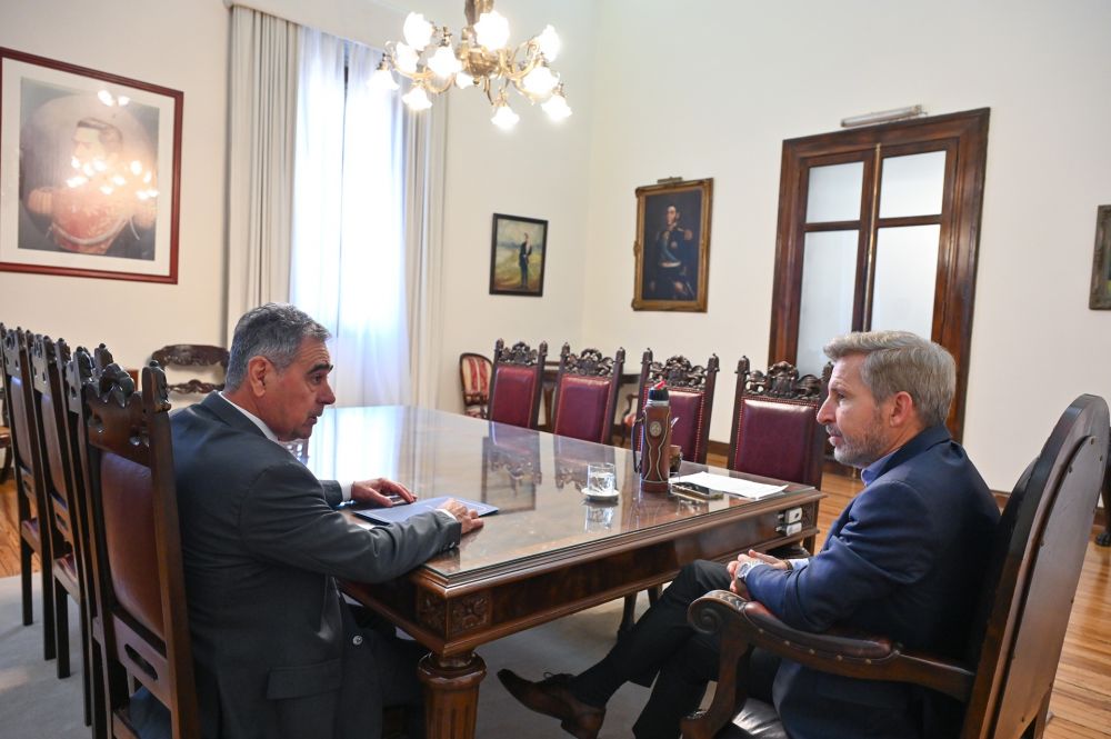 Frigerio y el intendente de Villa Urquiza analizaron obras y gestiones para esa localidad