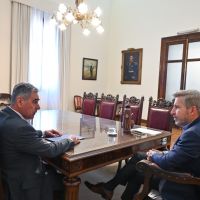Frigerio y el intendente de Villa Urquiza analizaron obras y gestiones para esa localidad