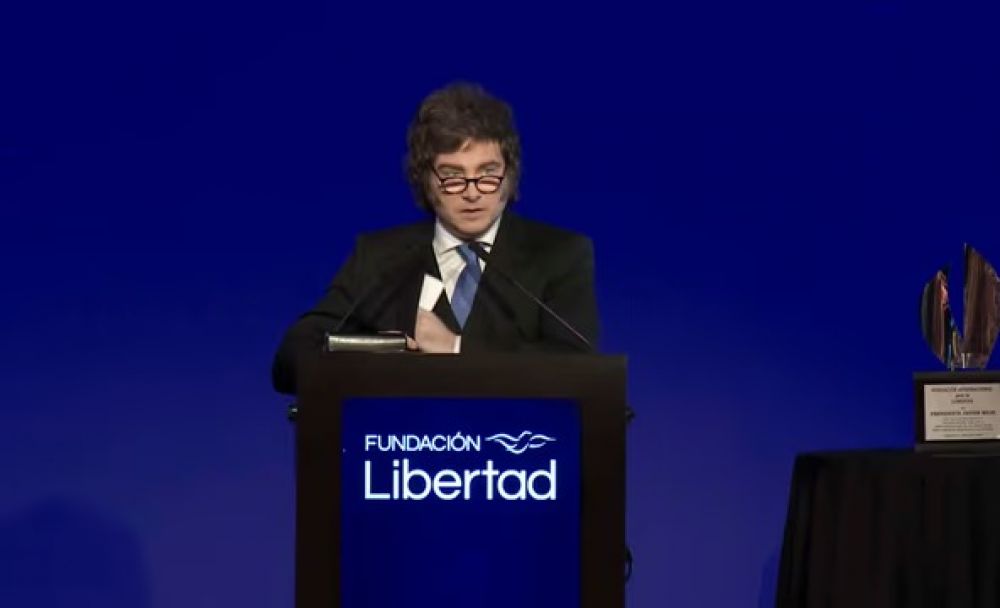 Milei defendi� su gesti�n en la cena la Fundaci�n Libertad: 