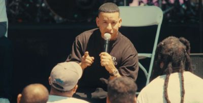 Daddy Yankee comparte el evangelio a dos mil reclusos en una prisi�n de Luisiana