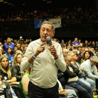 El Gobierno desconoci� todos los antecedentes, consider� que se puede conciliar un paro general y aplic� una sanci�n de $21.000 millones a La Fraternidad para que baje la persiana