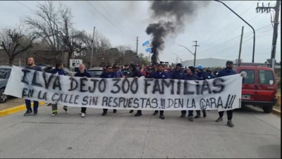 En la v�spera del D�a del Trabajador, se suicid� un empleado despedido de ILVA