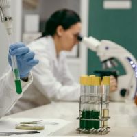 En el sistema cient�fico argentino se destruyeron 8 puestos de trabajo por d�a desde que asumi� Milei