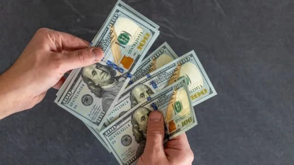 El 60% de la liquidez de los hogares est� en cuentas remuneradas y advierten que podr�a presionar al d�lar