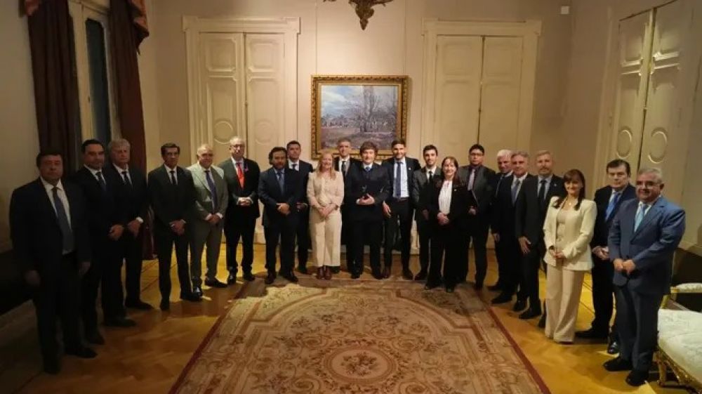 El Gobierno le recorta fondos a las provincias y acude a los ATN como principal instrumento