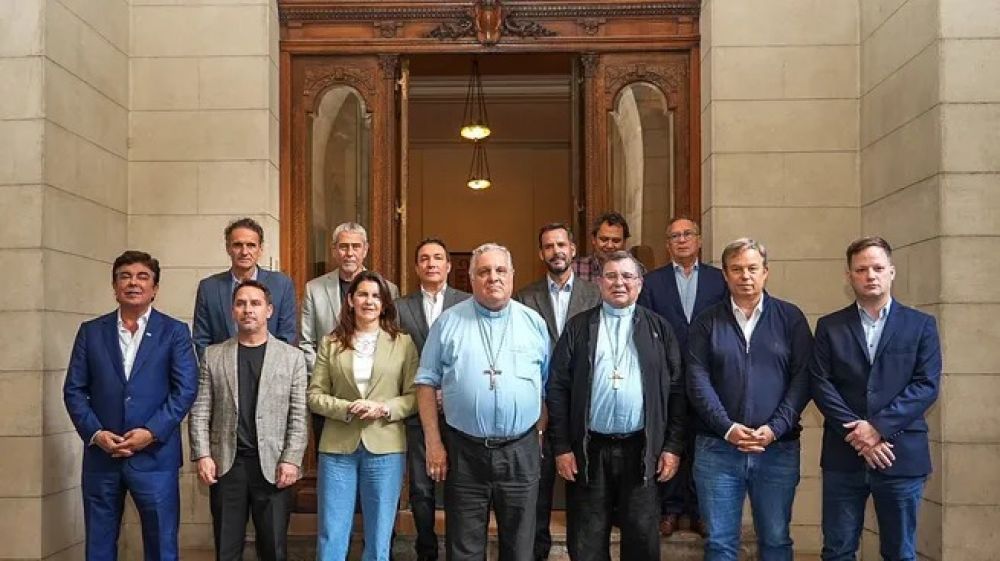 Iglesia e intendentes del conurbano alertan por una 