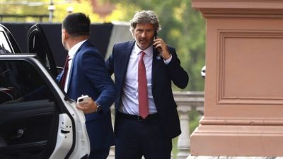 Rebeli�n de senadores aliados porque Mahiques no mand� los pliegos que piden los gobernadores