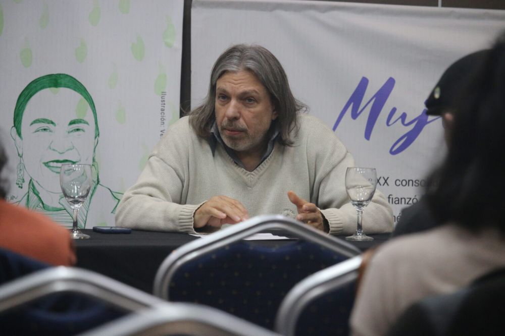 La FEDUN advirti� que los docentes universitarios necesitan una recomposici�n salarial del 50% para recuperar lo perdido en la era Milei