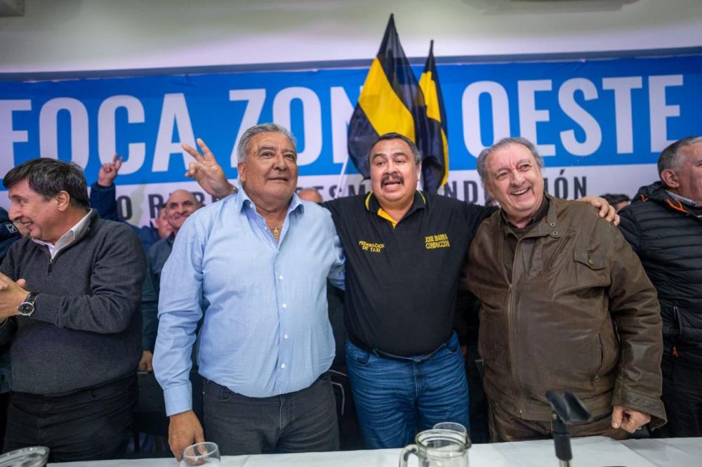 Las 62 Organizaciones Peronistas normalizaron su seccional Mor�n-Ituzaing�-Hurlingham y designaron a un dirigente de Comercio como secretario general