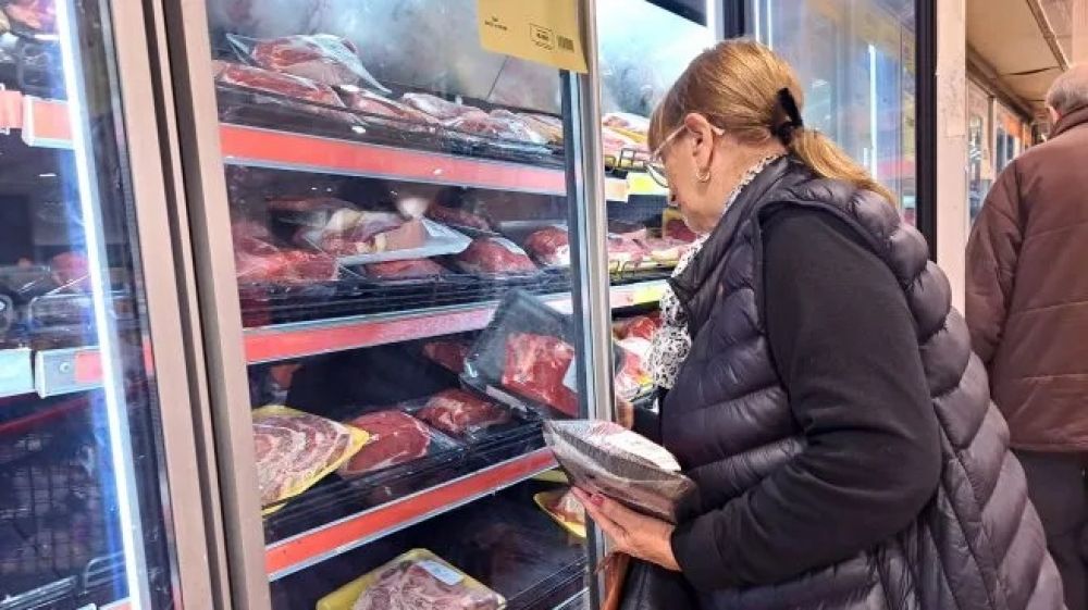 Argentina se encareci� en d�lares: la carne aument� hasta 60% y la ropa se mantuvo entre las m�s costosas del mundo
