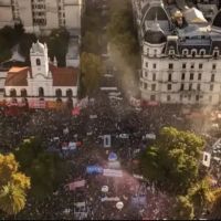 Otra multitudinaria marcha para ratificar el reclamo universitario: �Milei cumpl� la ley�