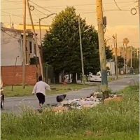 Crece el malestar por los vuelcos de basura y hasta denunciaron a ABSA
