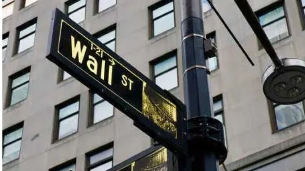 Las acciones que salvan al Dow Jones: UnitedHealth, Walmart y Coca-Cola toman el relevo
