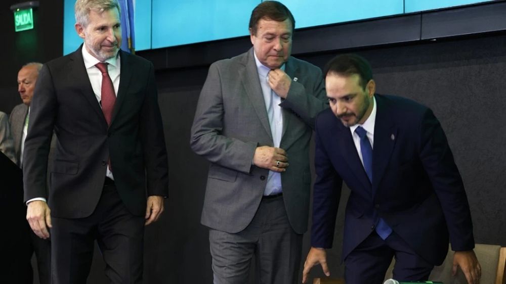 Milei baj� obras claves de las provincias aliadas, pero los gobernadores mantienen silencio
