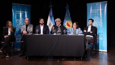 Correa pidi� que se regule el trabajo en plataformas 