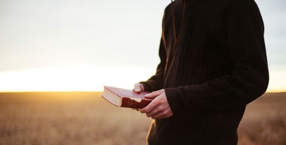 240 millones de no cristianos quieren conocer m�s la Biblia