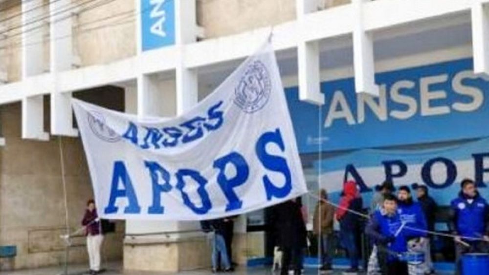 APOPS intim� a la Anses a frenar los descuentos por carpetas m�dicas y denuncia una 