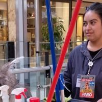 Empleados de limpieza del shopping Alto Palermo nucleados en el Somra realizaron protestas por salarios de pobreza