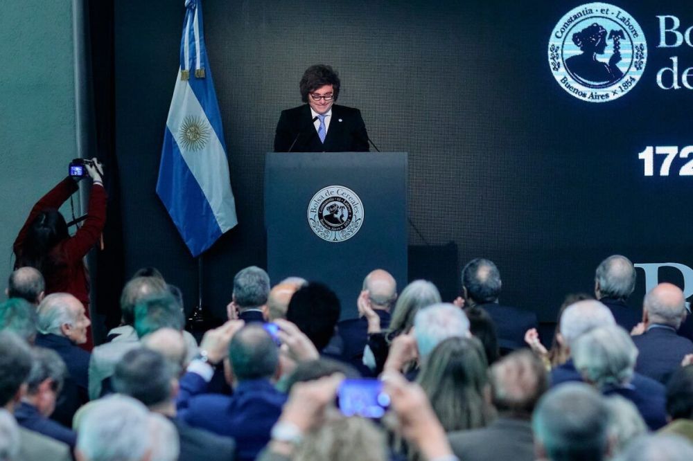 Milei anunci� baja de retenciones para empresas que exportan y acent�a el peso de los impuestos sobre la poblaci�n
