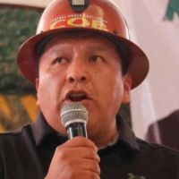 Desde la clandestinidad, el l�der de la COB desaf�a al Gobierno y llama a profundizar las protestas en Bolivia
