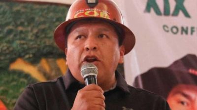 Desde la clandestinidad, el l�der de la COB desaf�a al Gobierno y llama a profundizar las protestas en Bolivia