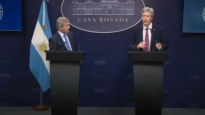 Deuda, fuga y una econom�a que no despega: la otra cara de la estabilidad que defiende Bausili
