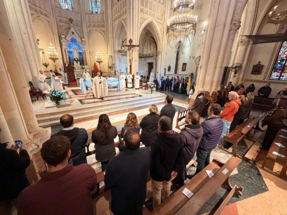 El arzobispo Scheinig llam� a 'recuperar el alma de la Patria' en el tedeum del 25 de Mayo