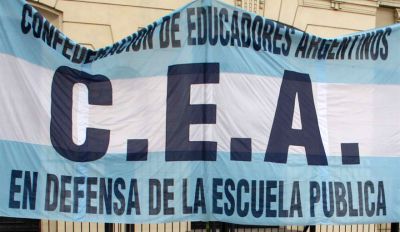 La CEA se declar� en alerta por salarios y rechaz� el ataque al movimiento obrero