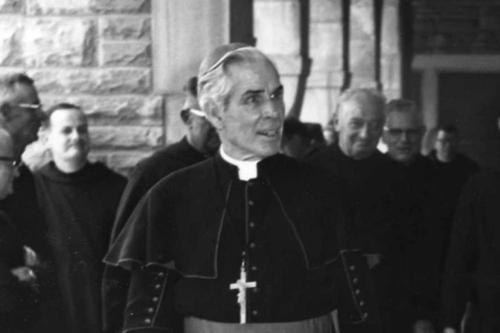Le�n XIV ensalza el legado misionero de Fulton Sheen: �Una luz de fe, esperanza y caridad�