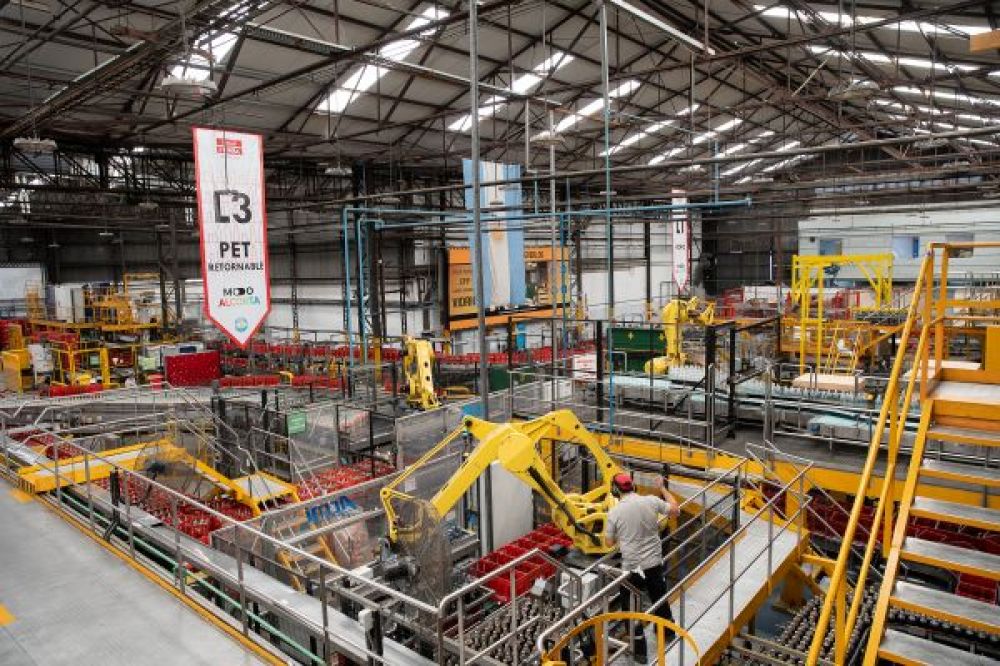 Coca-Cola FEMSA Argentina obtiene la certificaci�n internacional AWS en su Planta Alcorta